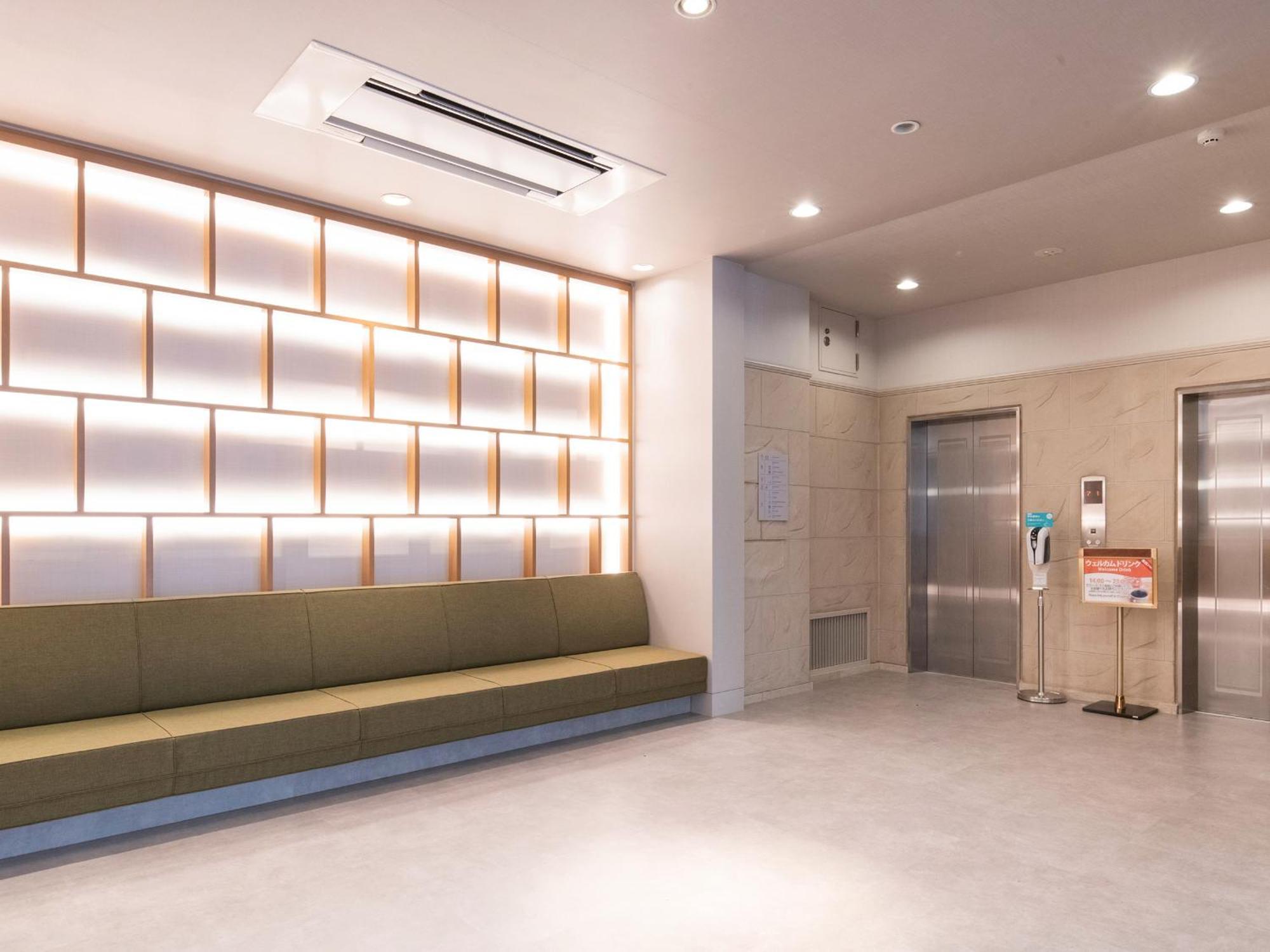 Vessel Inn Fukuyama Station Extérieur photo