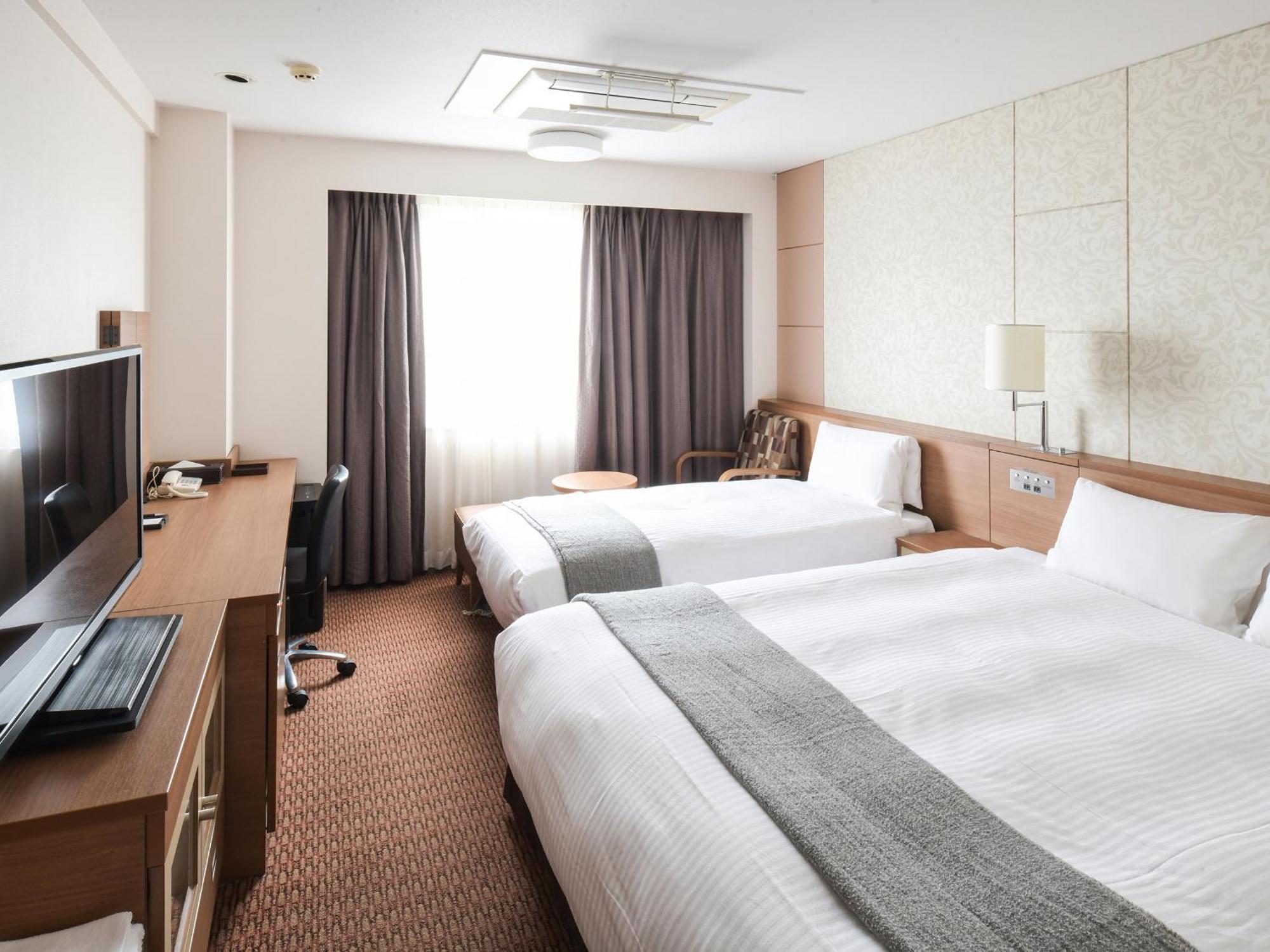 Vessel Inn Fukuyama Station Extérieur photo