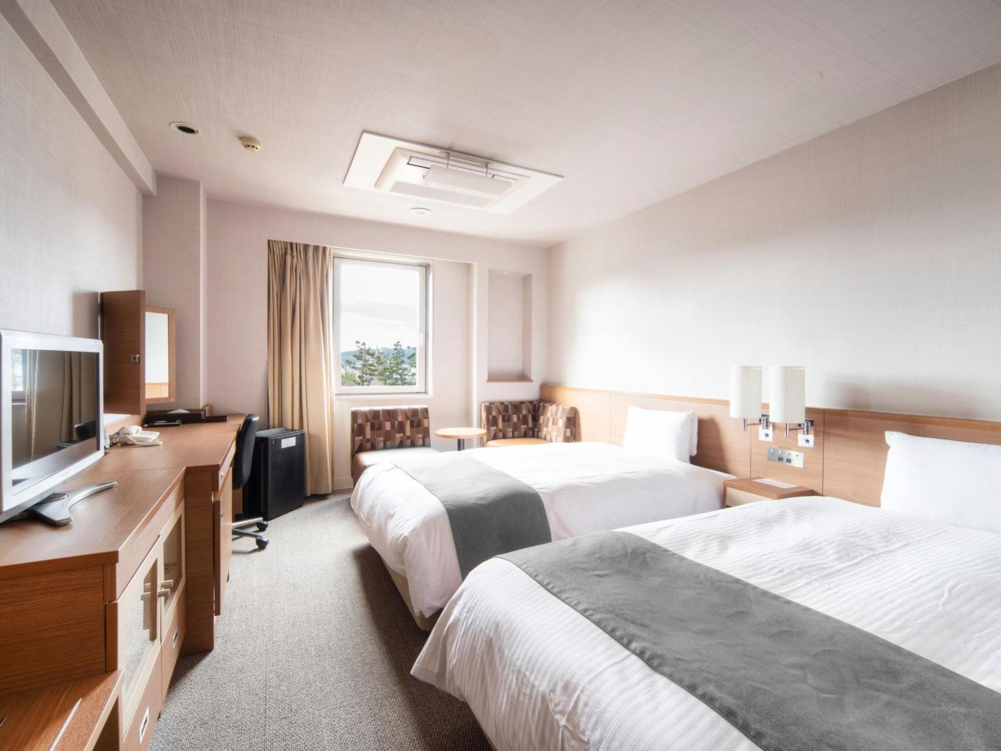 Vessel Inn Fukuyama Station Extérieur photo