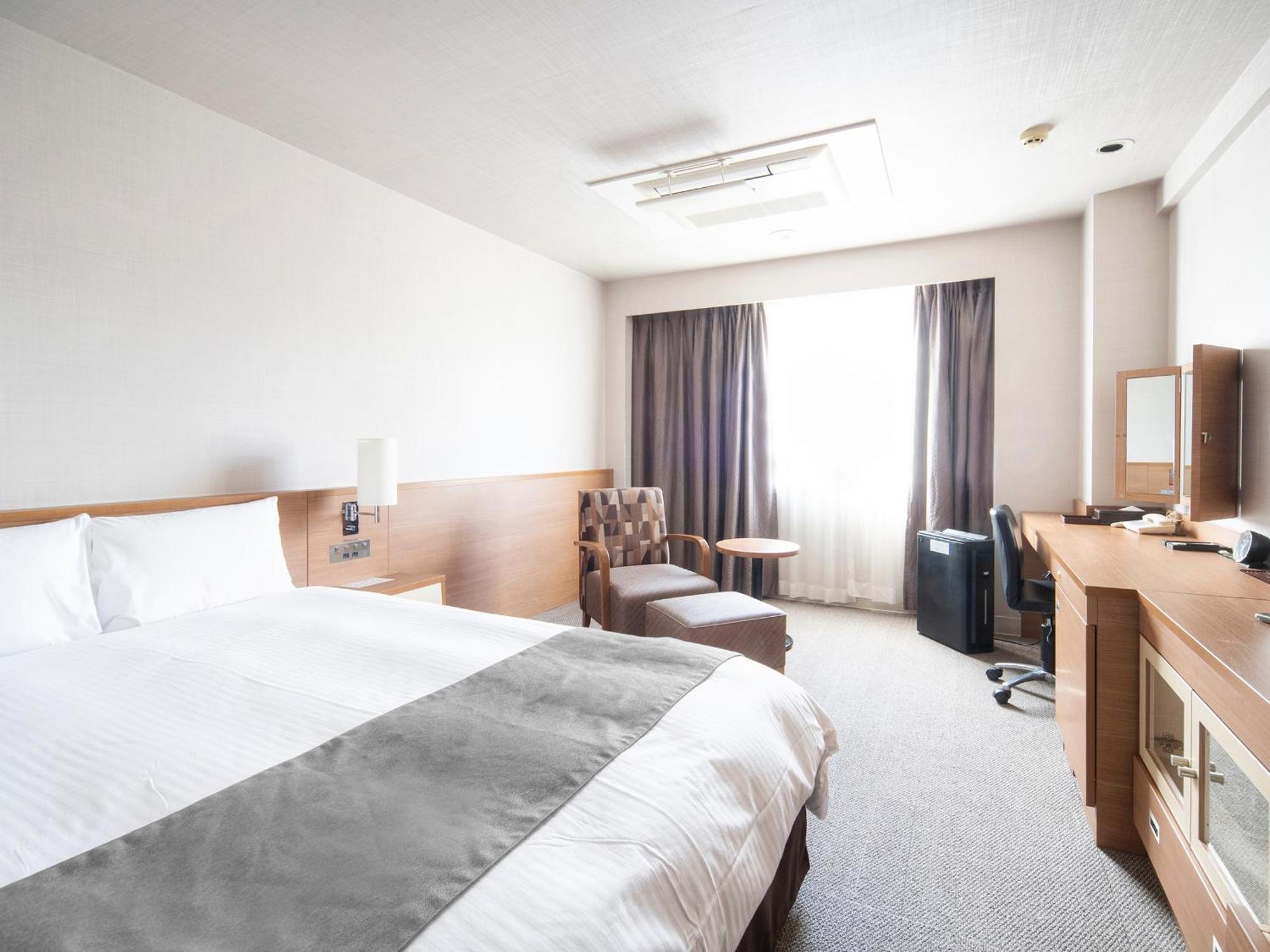 Vessel Inn Fukuyama Station Extérieur photo